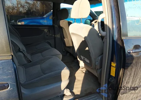 2006 Toyota Sienna Le z USA, uszkodzony, nr VIN 5TDZA23C36S422260